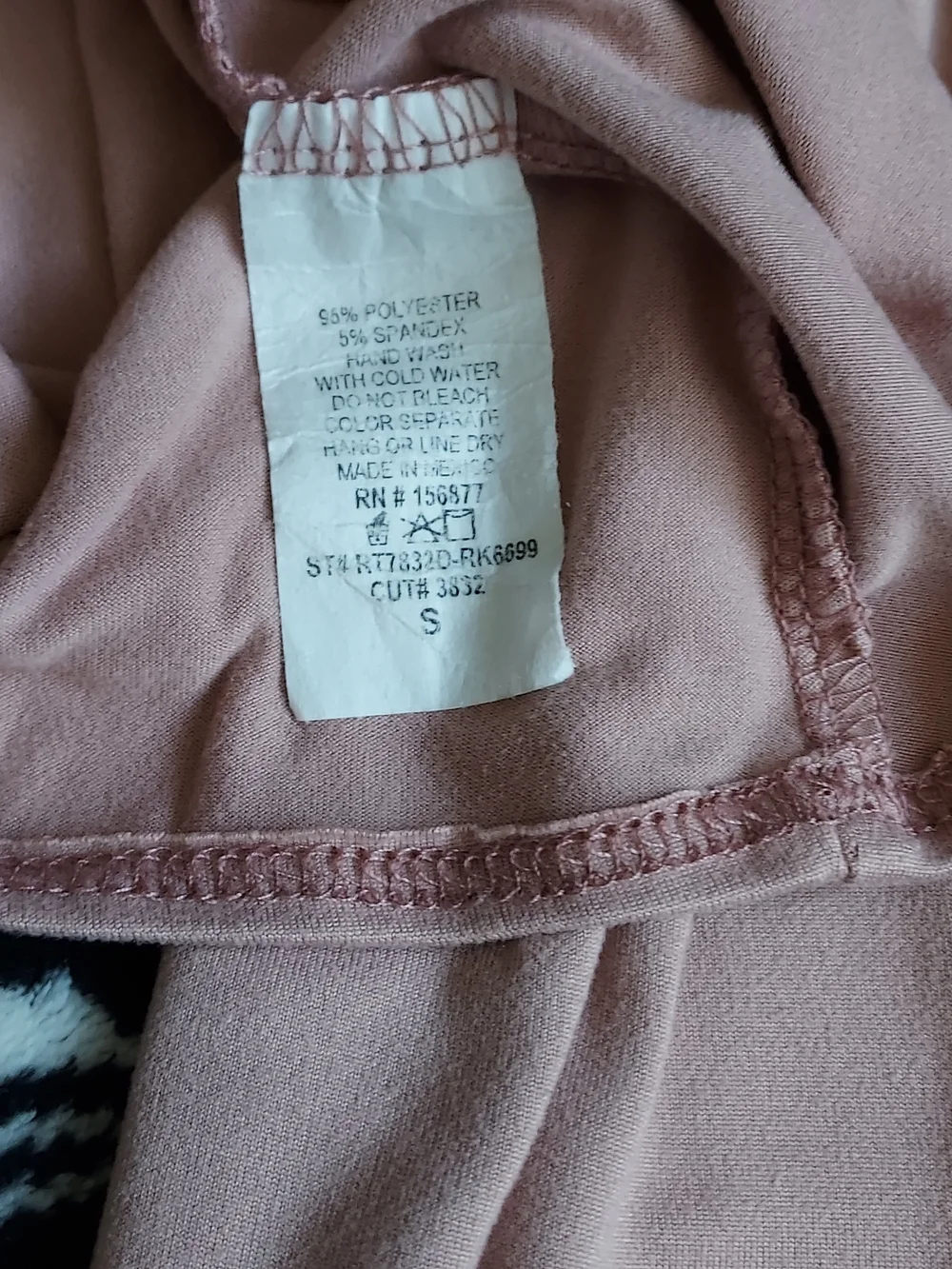 Ragdoll Blush Pink Crewneck Top with Branded Tag - Picture 4 of 4